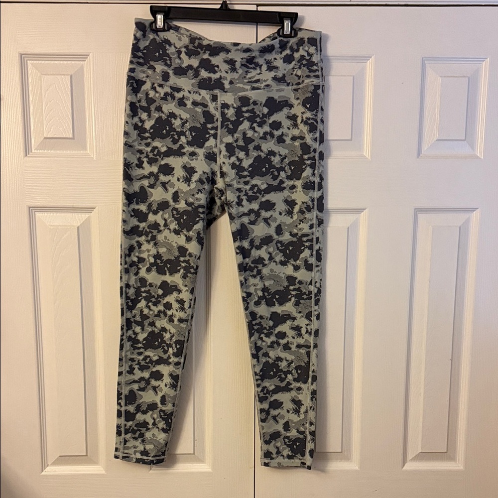 Mono B leggings